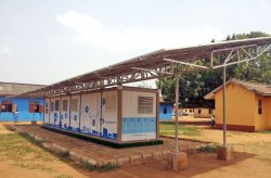 Новото поколение контейнери на Кармод се използват за съхранение на слънчева енергия в Нигерия
